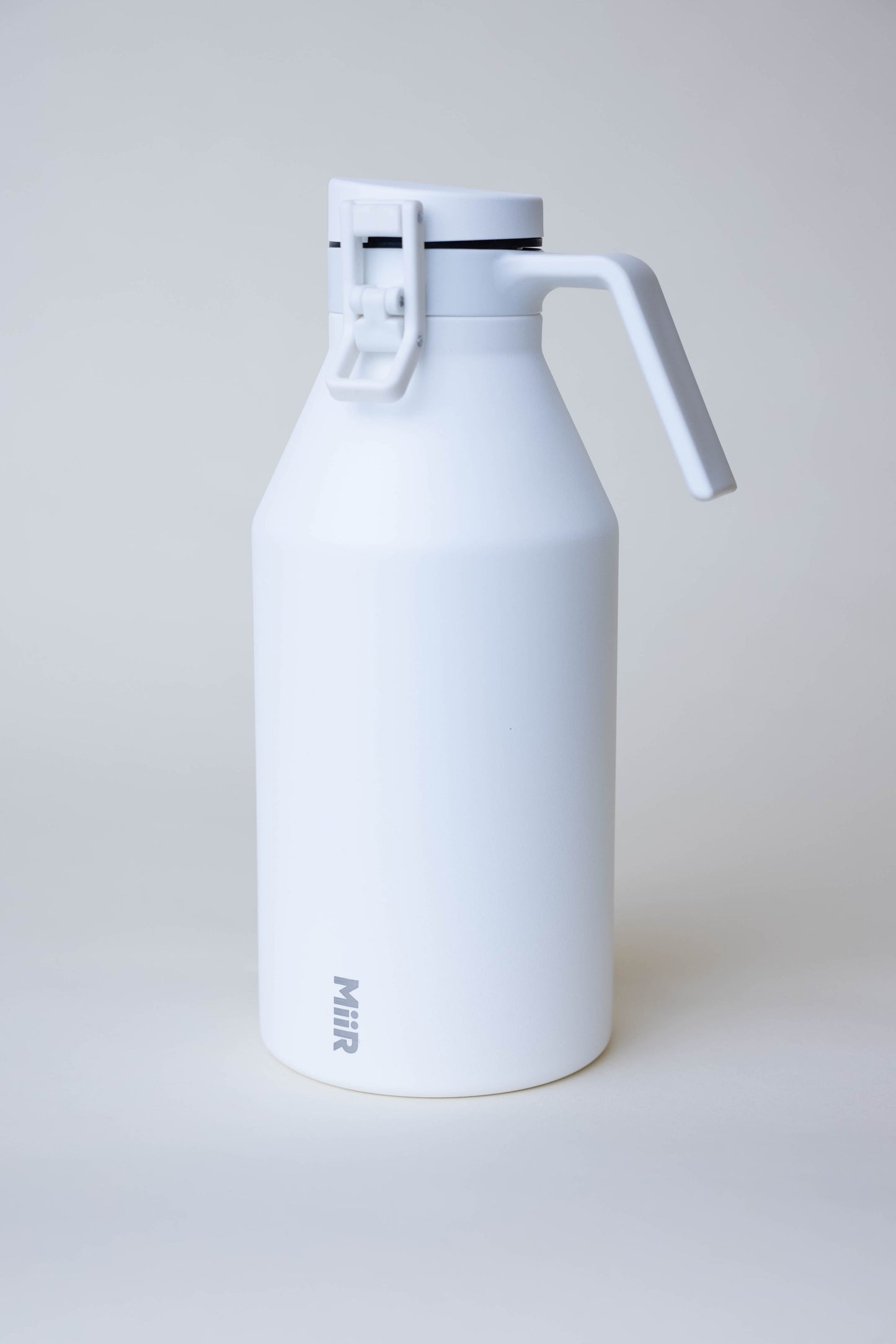 Athletic MiiR 64oz Growler